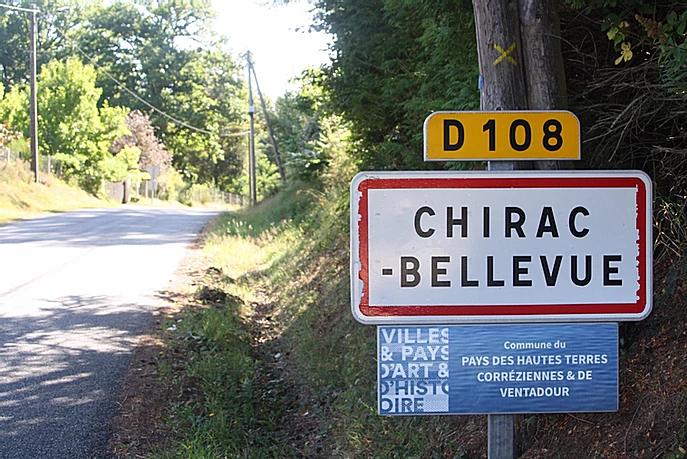 Photo du panneau d'entrée de Chirac-Bellevue